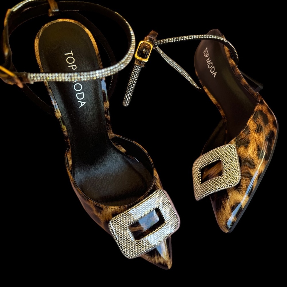 Zapatilla altas puntiagudas